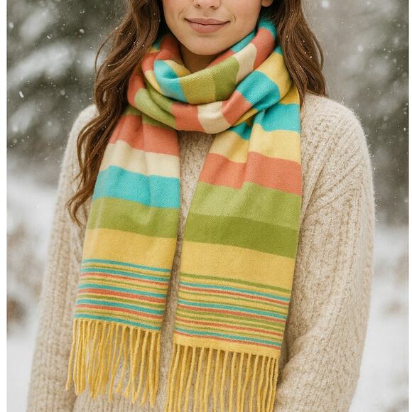 100% Cashmere Scarf Made in Scotland Multi-Color Fringed - Picture 7 of 7